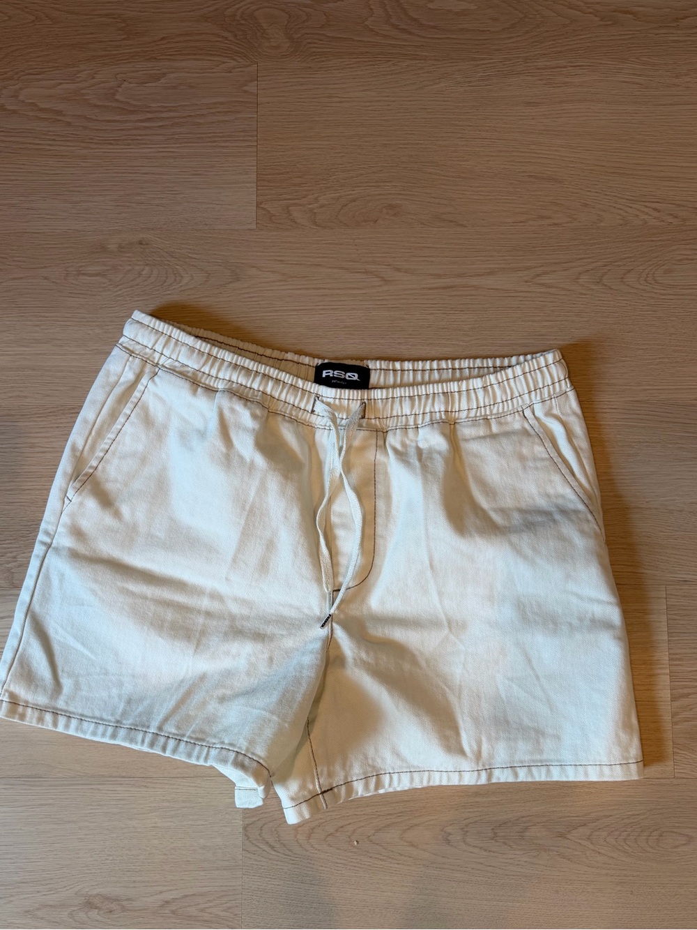 RSQ Cream Elastic Waist Pull-On Shorts